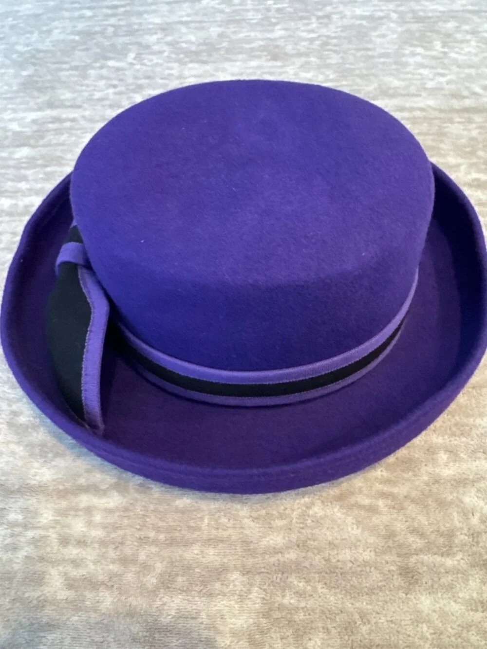 Vtg Purple Wool Bowler Hat Black Ribbon Made USA Compagne International Express